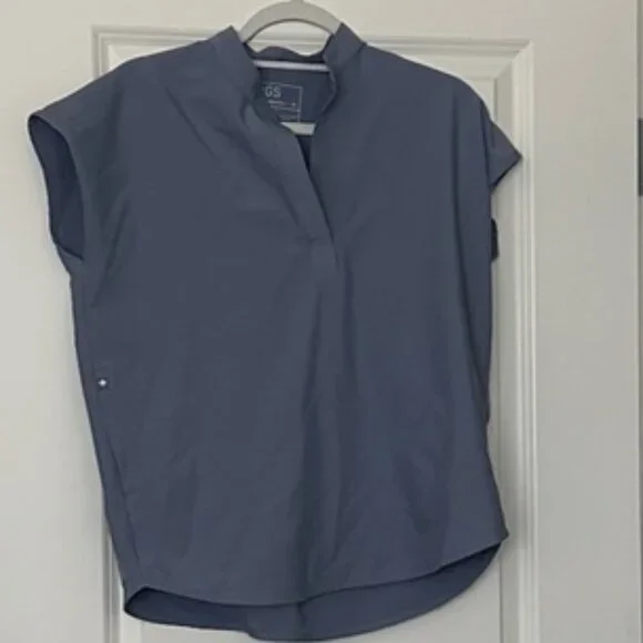 Scrub top - Picture 1 of 2